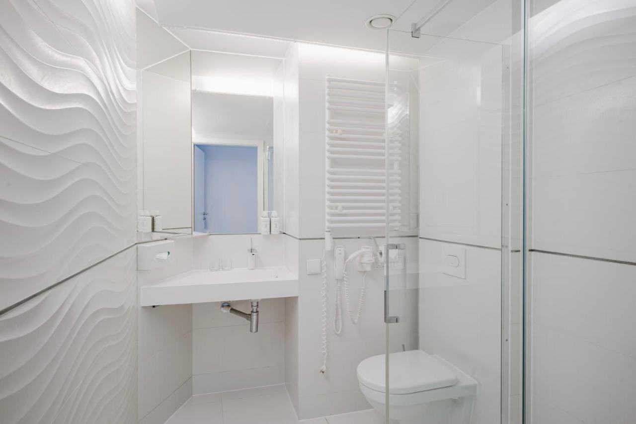 Ultra Marine By Zdrojowa Hotel Kolobrzeg Ngoại thất bức ảnh