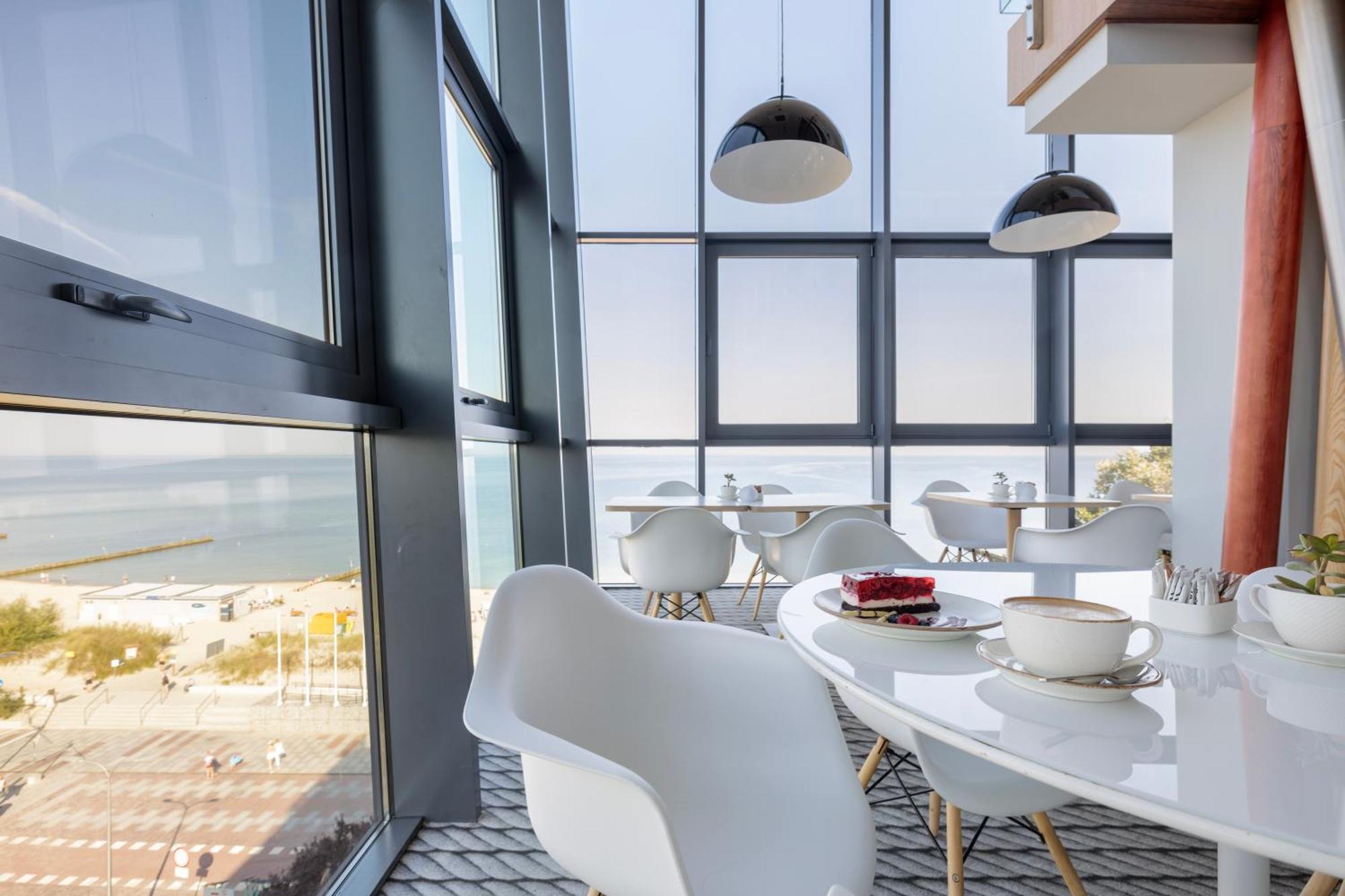 Ultra Marine By Zdrojowa Hotel Kolobrzeg Ngoại thất bức ảnh