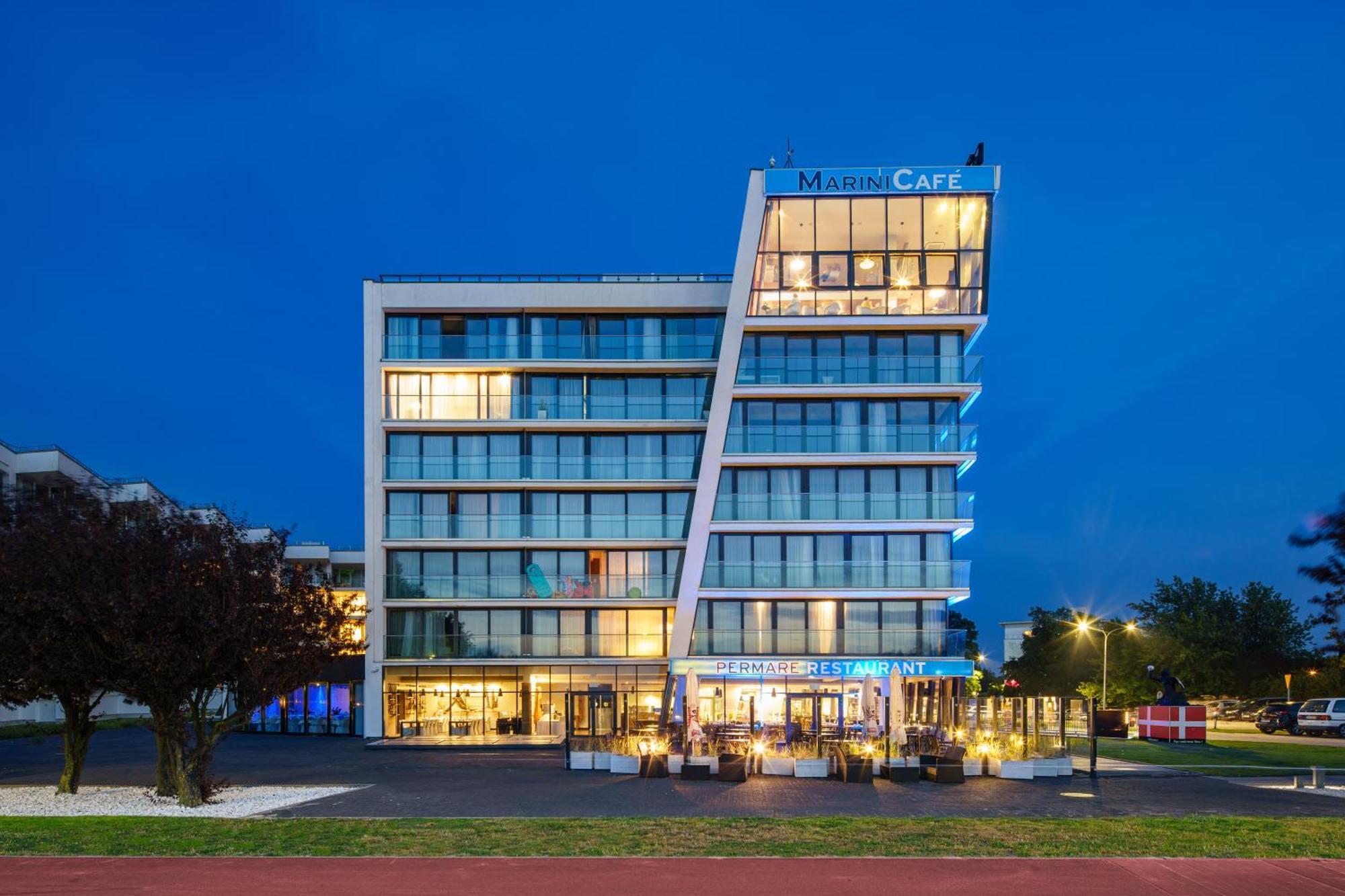 Ultra Marine By Zdrojowa Hotel Kolobrzeg Ngoại thất bức ảnh
