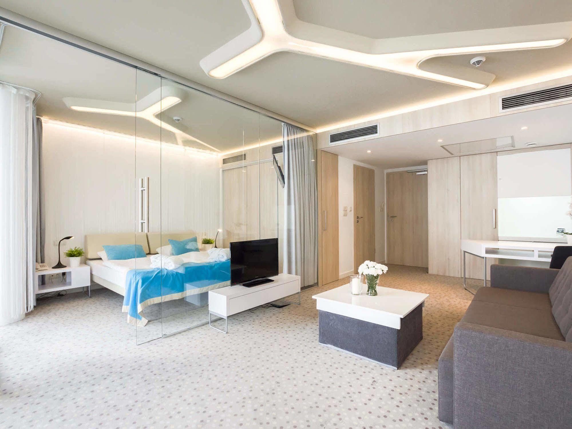 Ultra Marine By Zdrojowa Hotel Kolobrzeg Ngoại thất bức ảnh